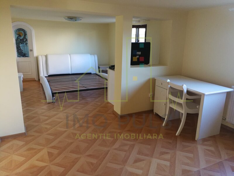Timis  Casa individuala, mobilata si utilata, 5 camere, teren generos