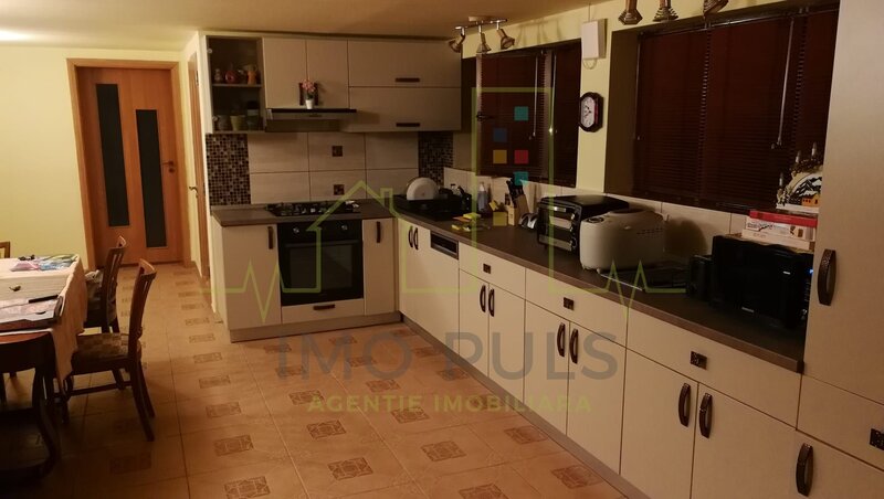 Timis  Casa individuala, mobilata si utilata, 5 camere, teren generos